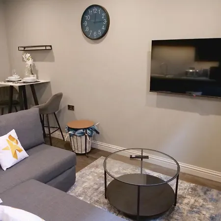 Silver Forge - Luxury One Bed With Office - Sofa Bed - City Centre *